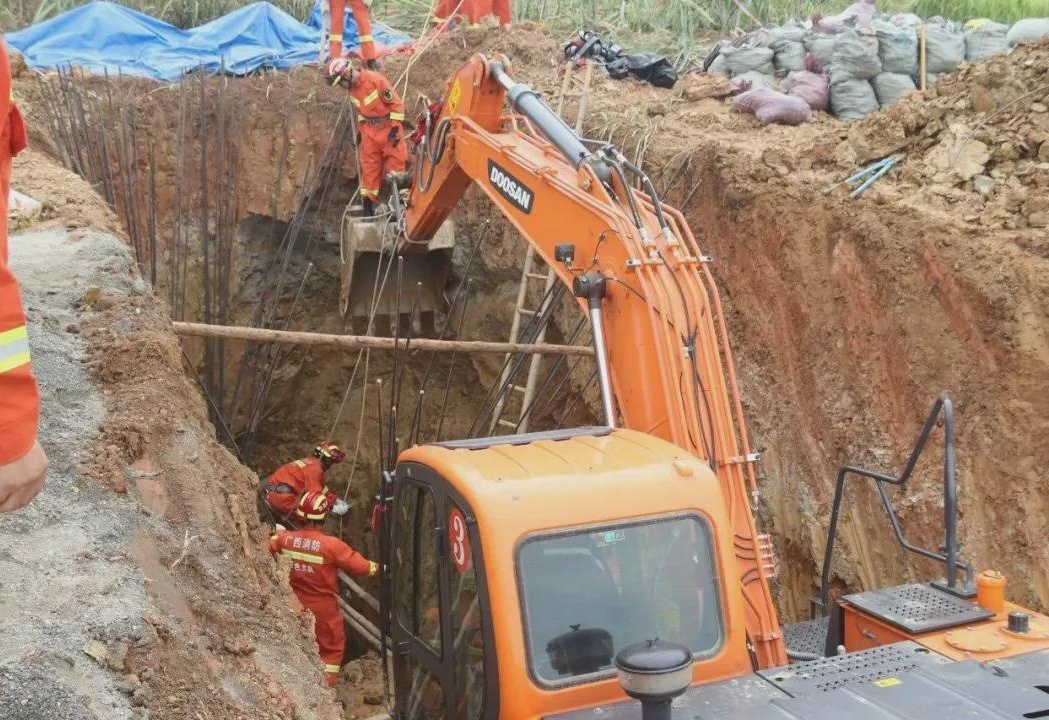 深圳铁路施工现场坍塌事故原因及应对措施官方通报