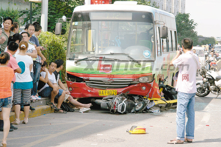 武汉公交车失控致行人死亡事件，悲剧引发的反思与警醒