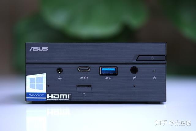 HDMI 2.2与DP接口规格对比，谁更优越？