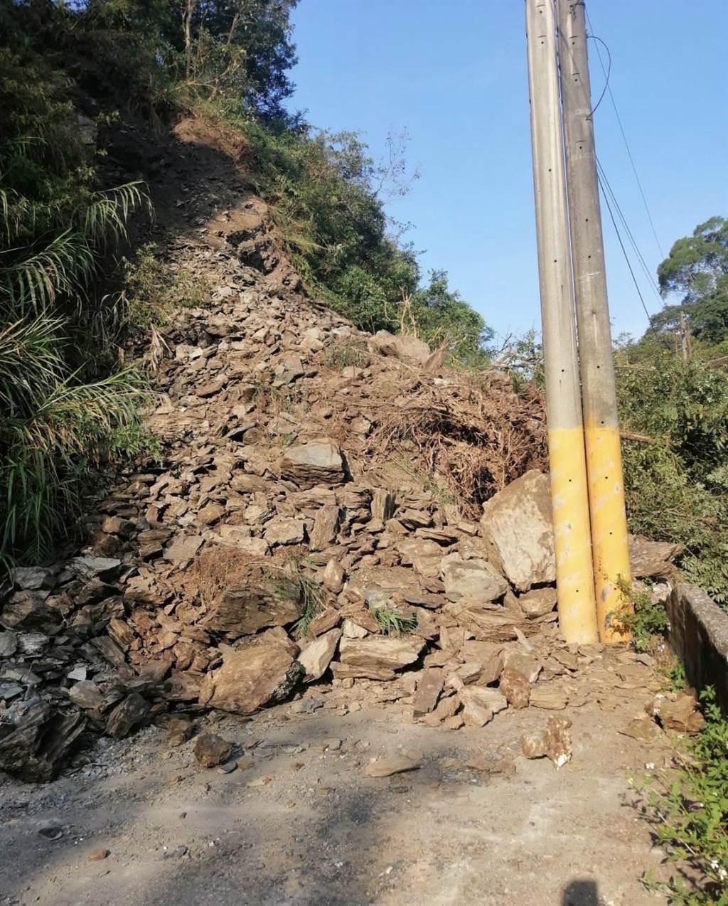 台湾屏东县发生4.4级地震，影响及观察分析