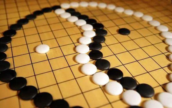 韩国围棋教练谈死子规则，揭示中国棋手与韩国规则间的矛盾及其背后原因