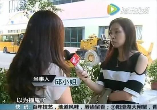 女生醒来发现相亲对象床边摆拍，意料之外的相亲现场